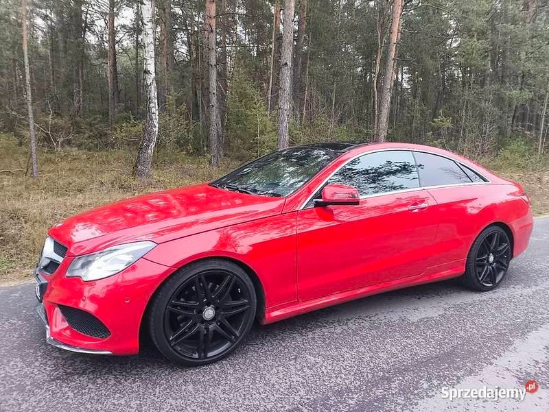 Używany Mercedes E350 AMG 2013 Czerwony Coupe