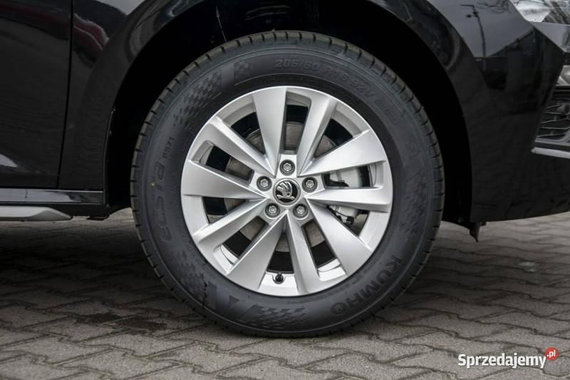 Nowe Skoda Kamiq Drive 110 KM (80 kW) 2026 Czarny SUV