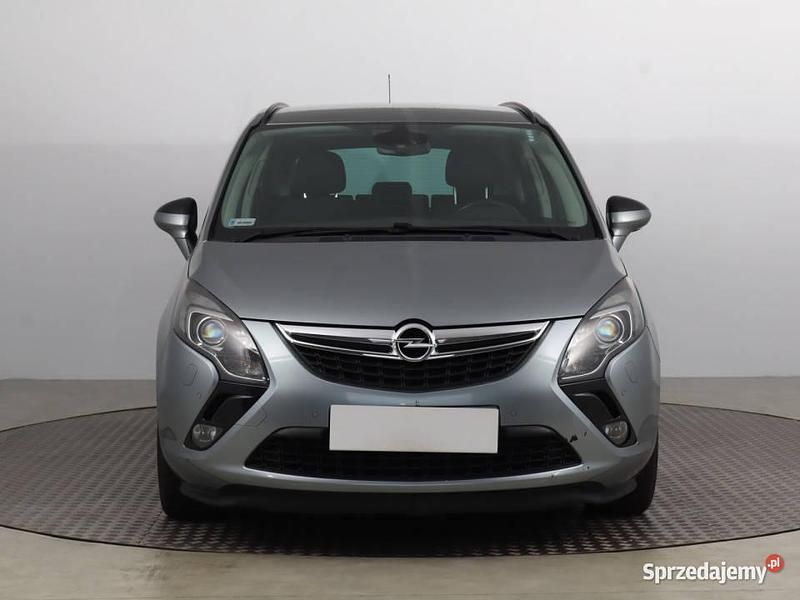 Srebrny Używany 2014 Opel Zafira Minivan | 26 999 zł (Uczciwa cena) - Obraz 1/4