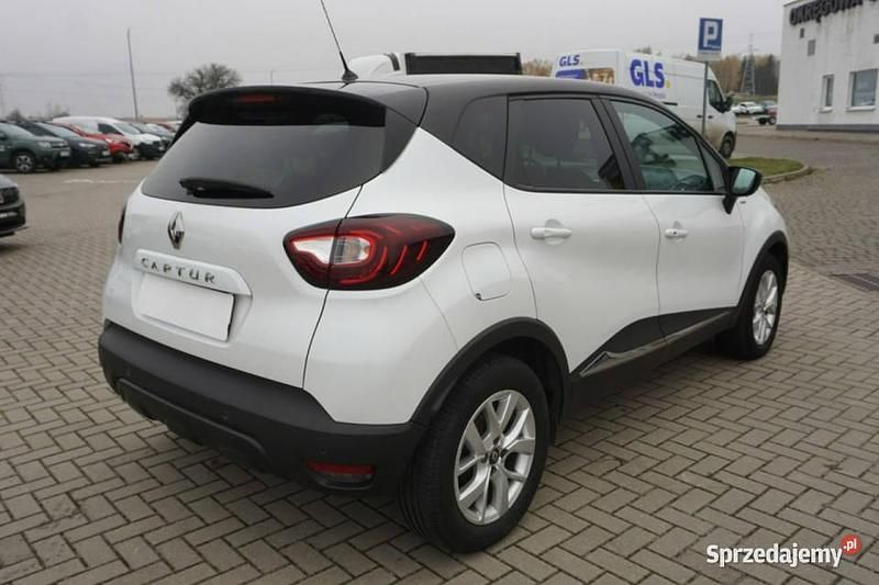 Używany Renault Captur LIMITED 130 KM (95 kW) 2019 Biały SUV