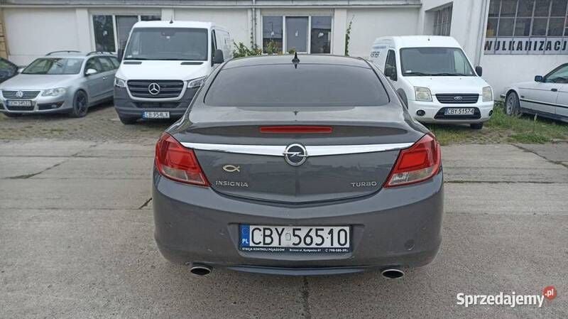Używany Opel Insignia 2009 Szary Sedan/Limuzyna