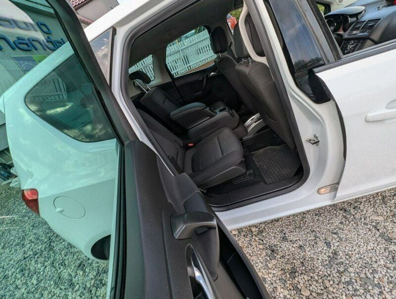 Używany Opel Meriva 140 KM (102 kW) 2011 Biały Minivan