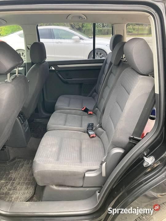 Używany VW Touran 2004 Czarny Minivan