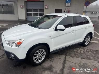 Używany Mitsubishi ASX 117 KM (86 kW) 2011 Biały SUV