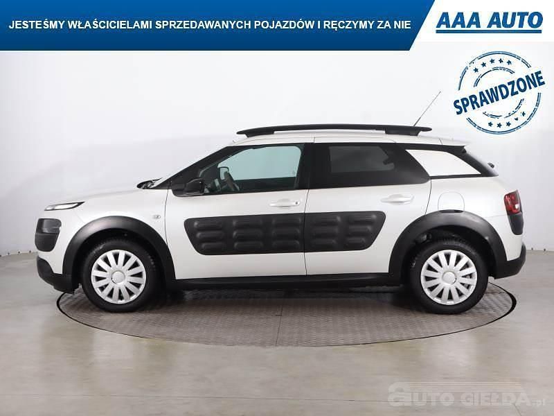 Używany Citroën C4 Cactus 2017 Biały Hatchback