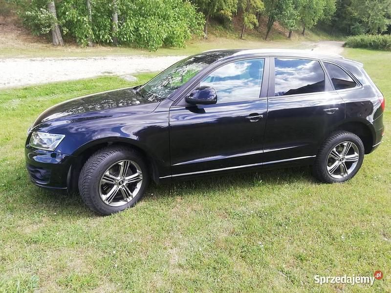 Używany Audi Q5 2011 Czarny SUV