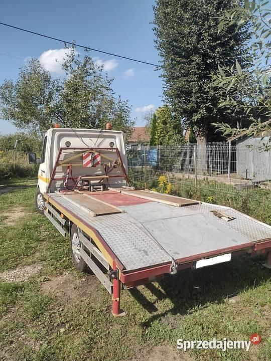 Używany 2006 Mercedes Sprinter Van | 20 000 zł - Obraz 1/4