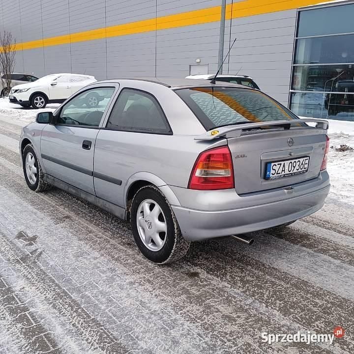Używany Opel Astra 2002 Inny kolor Coupe