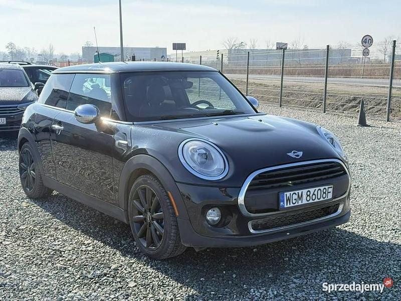 Używany Mini Cooper 136 KM (100 kW) 2014 Czarny Hatchback