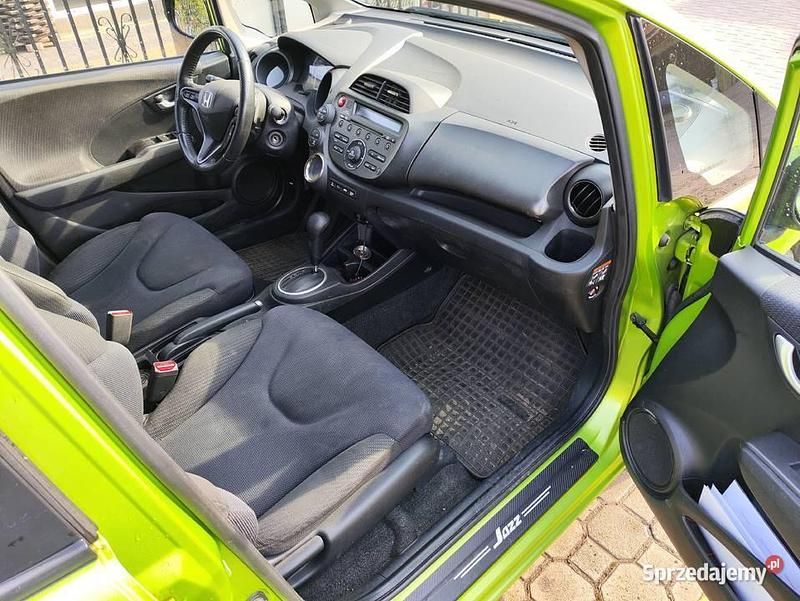 Używany Honda Jazz 2011 Zielony Hatchback