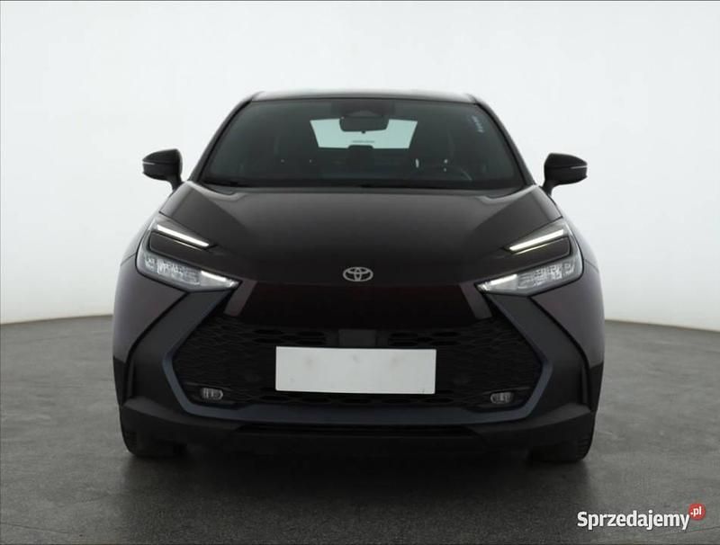 Fioletowy Używany 2024 Toyota C-HR SUV | 112 999 zł (Dość drogi) - Obraz 1/4