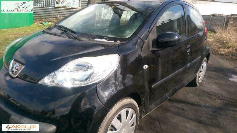 Używany Peugeot 107 68 KM (50 kW) 2006 Czarny (metalik) Hatchback