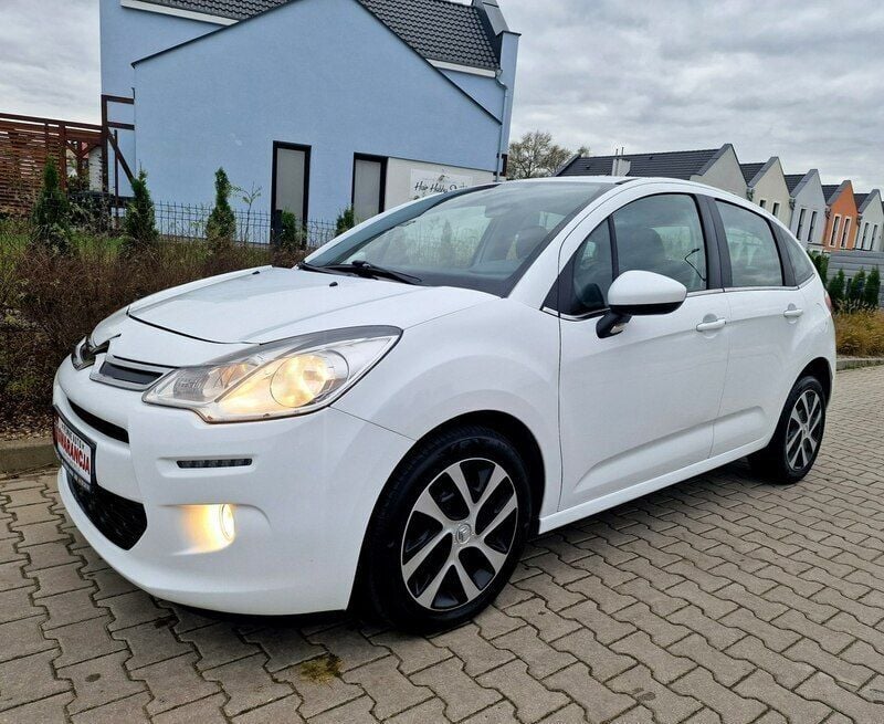Biały Używany 2016 Citroën C3 Hatchback | 26 990 zł (Uczciwa cena) - Obraz 1/4