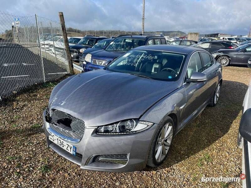Szary Używany 2013 Jaguar XF Sedan/Limuzyna | 24 300 zł (Super Cena) - Obraz 1/4