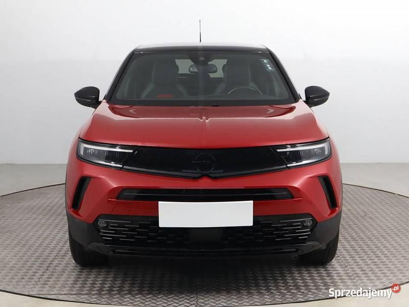 Czerwony Używany 2022 Opel Mokka SUV | 73 999 zł (Uczciwa cena) - Obraz 1/4
