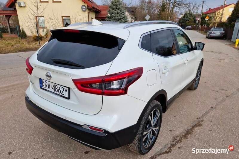 Biały Używany 2018 Nissan Qashqai SUV | 81 900 zł (Drogi) - Obraz 1/3