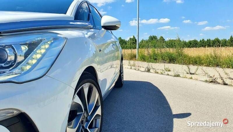 Używany 2013 Citroën DS5 Hatchback | 39 800 zł (Dość drogi) - Obraz 1/4
