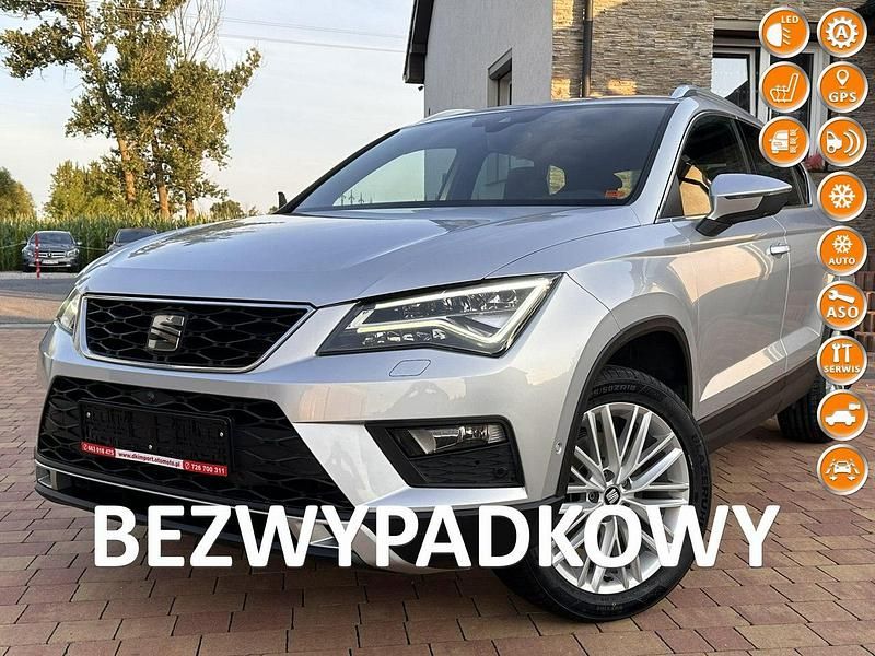 Srebrny (metalik) Używany 2016 Seat Ateca SUV | 60 000 zł (Uczciwa cena) - Obraz 1/4