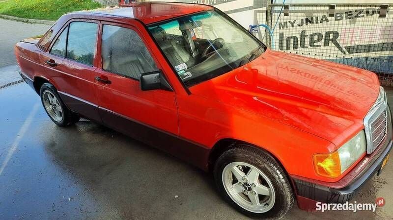 Używany 1989 Mercedes 190 Sedan/Limuzyna | 16 000 zł - Obraz 1/4