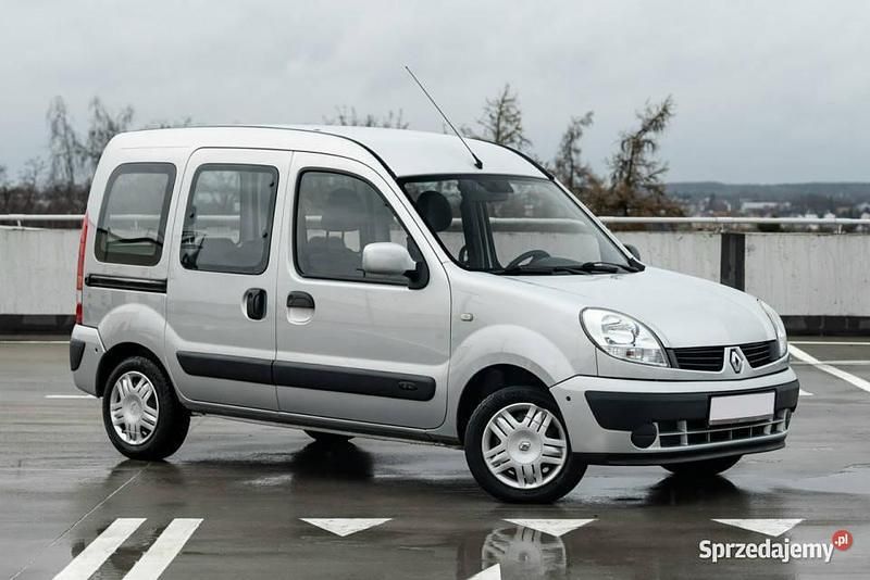 Używany Renault Kangoo 75 KM (55 kW) 2006 Srebrny Minivan