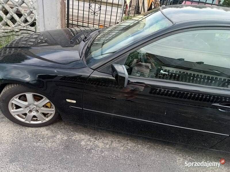 Czarny Używany 2003 BMW 320 Sedan/Limuzyna | 4500 zł (Dobra cena) - Obraz 1/4