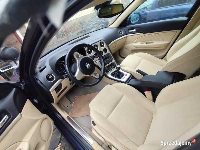 Używany Alfa Romeo 159 2007 Granatowy Kombi