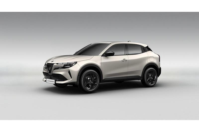 Nowe Alfa Romeo Junior 145 KM (106 kW) 2026 Szary  avorio galleria SUV
