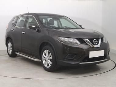 Zielony Używany 2015 Nissan X-Trail SUV | 54 999 zł (Uczciwa cena) - Obraz 1/4