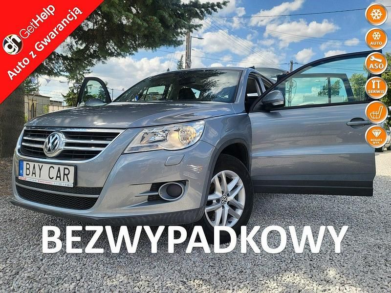 Szary Używany 2009 VW Tiguan SUV | 24 900 zł (Uczciwa cena) - Obraz 1/4