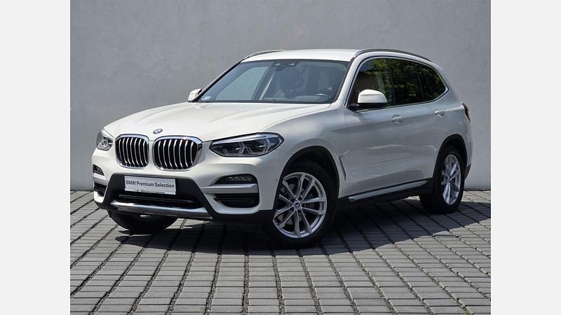 Alpine white 3 Używany 2019 BMW X3 xLine SUV | 145 900 zł (Drogi) - Obraz 1/3