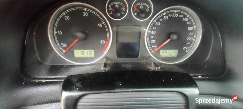 Niebieski Używany 2001 VW Passat Kombi | 1800 zł (Dobra cena) - Obraz 1/4