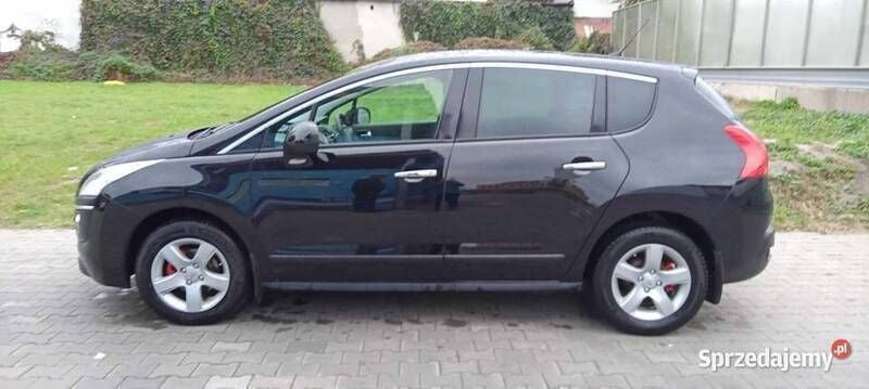 Czarny Używany 2013 Peugeot 3008 SUV | 35 500 zł (Dość drogi) - Obraz 1/4