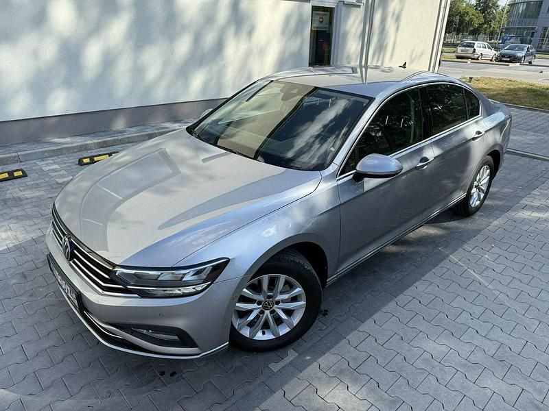Używany VW Passat 150 KM (110 kW) 2022 Szary (metalik) Sedan/Limuzyna