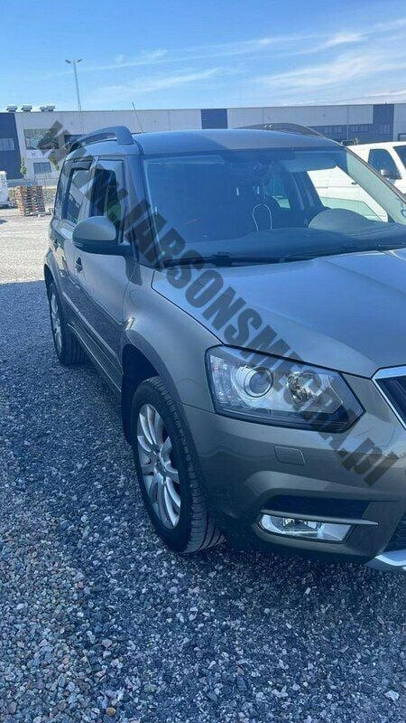 Używany Skoda Yeti 110 KM (80 kW) 2015 Zielony SUV