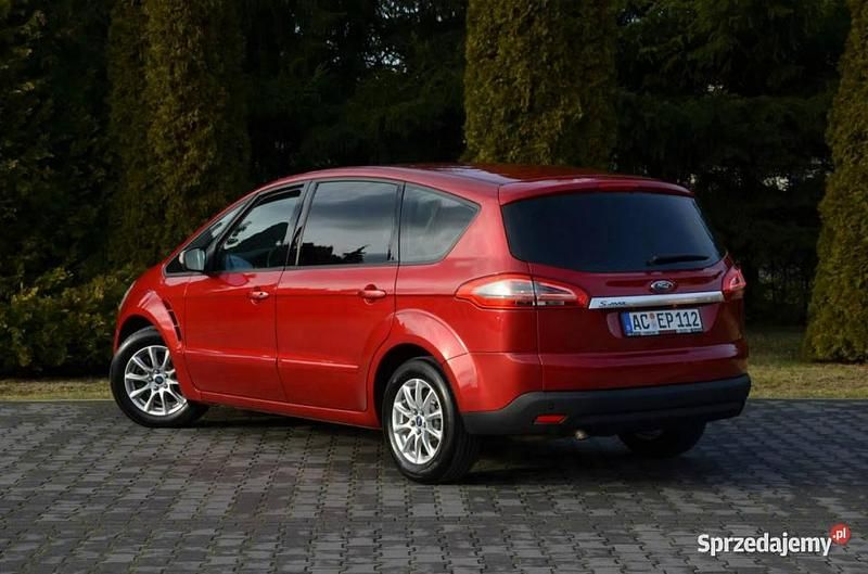 Używany Ford S-MAX S 140 KM (102 kW) 2014 Czerwony (metalik) Minivan