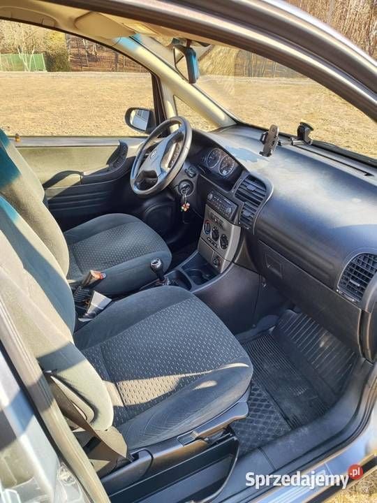Używany Opel Zafira 2003 Szary Minivan