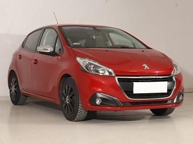 Czerwony Używany 2017 Peugeot 208 Hatchback | 28 999 zł (Dobra cena) - Obraz 1/4