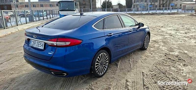 Używany Ford Fusion 2017 Niebieski Sedan/Limuzyna