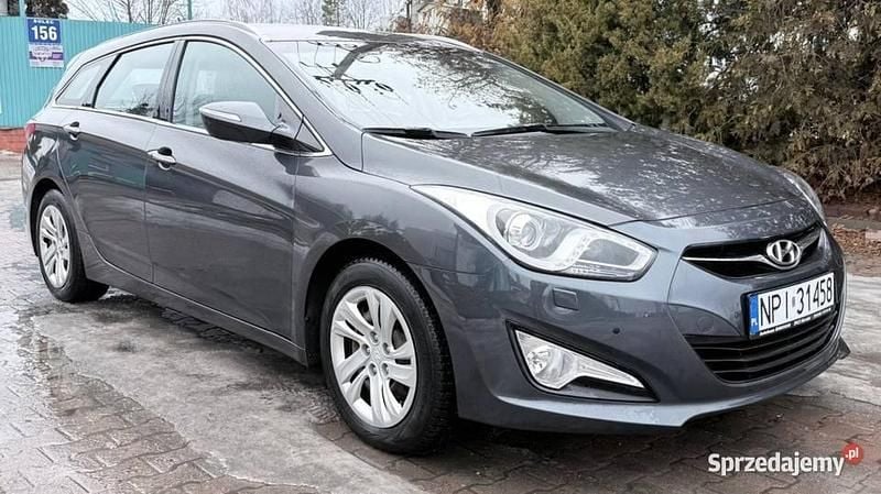 Używany Hyundai i40 2012 Szary Sedan/Limuzyna