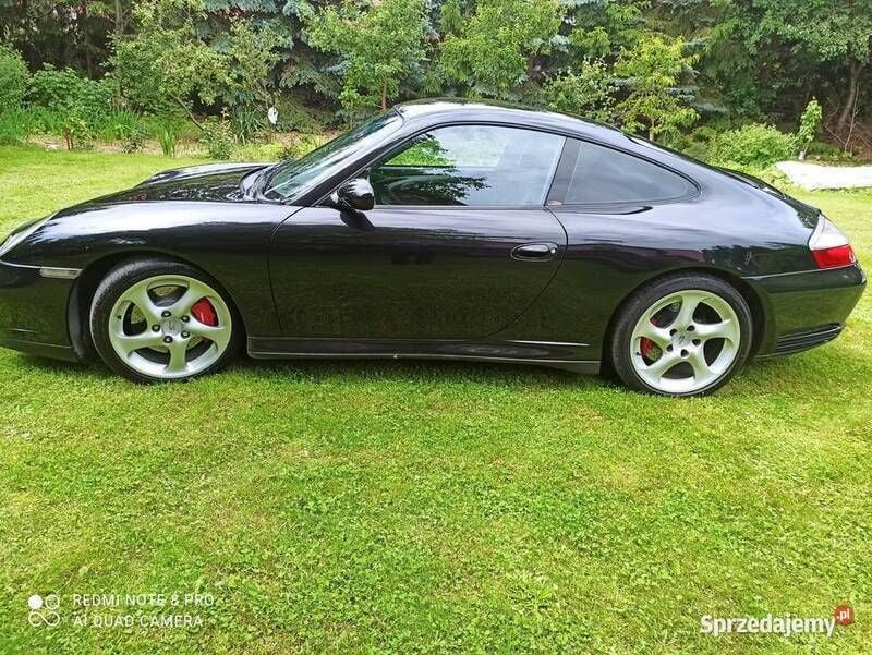 Czarny Używany 2002 Porsche 911 Carrera 4S Coupe | 175 000 zł - Obraz 1/4