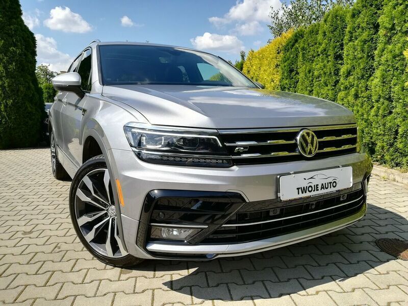 Srebrny (metalik) Używany 2019 VW Tiguan Allspace R-line SUV | 134 900 zł (Uczciwa cena) - Obraz 1/4
