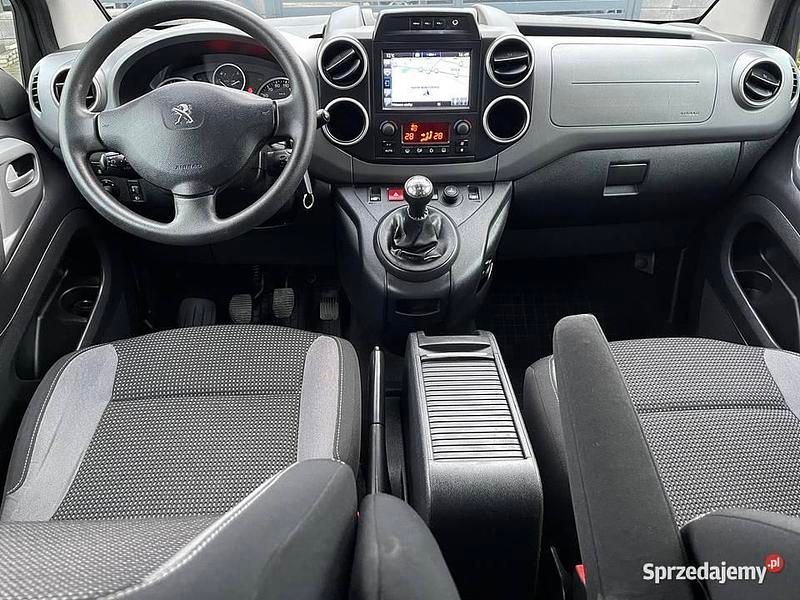 Używany 2018 Peugeot Partner Van | 30 900 zł (Uczciwa cena) - Obraz 1/4