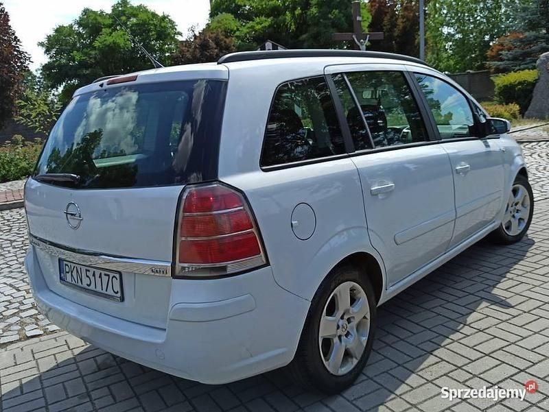 Używany Opel Zafira 2006 Minivan