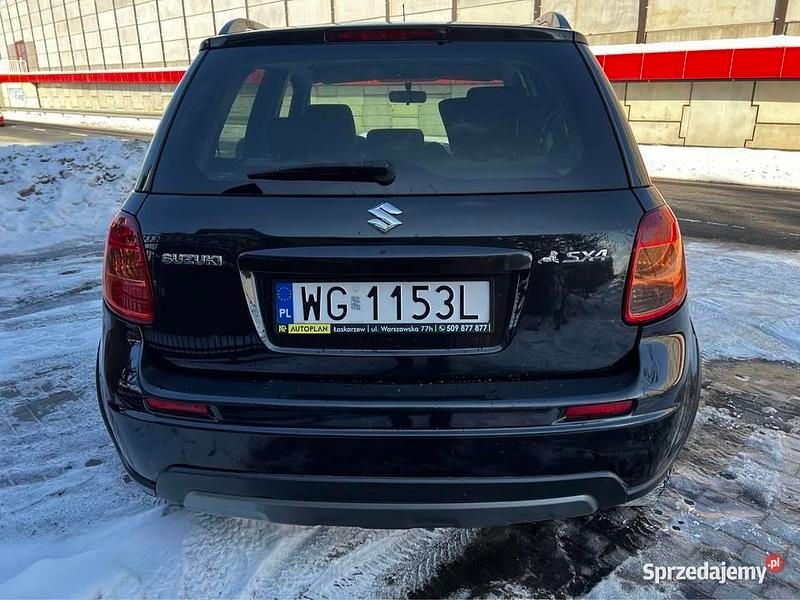Używany Suzuki SX4 2010 Sedan/Limuzyna