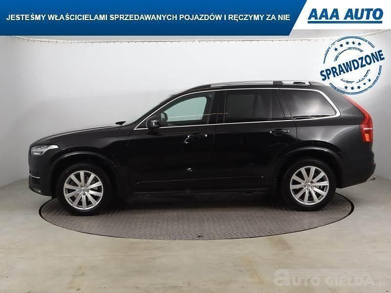 Używany Volvo XC90 2015 Czarny SUV