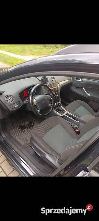 Używany Ford Mondeo 2011 Czarny Kombi