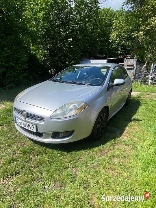 Srebrny Używany 2007 Fiat Bravo Hatchback | 6000 zł (Uczciwa cena) - Obraz 1/4