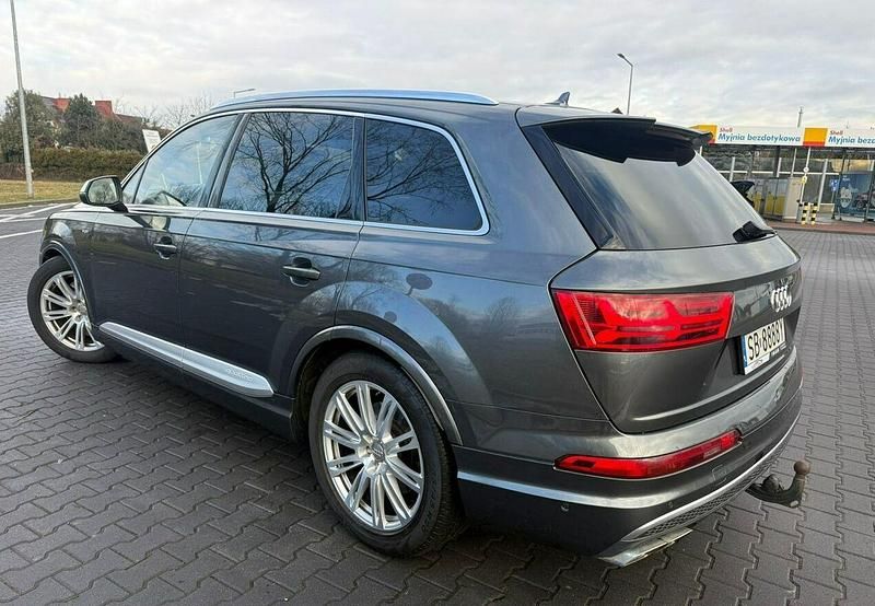 Używany Audi SQ7 Comfort 435 KM (319 kW) 2017 Czarny SUV
