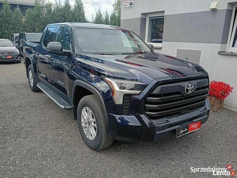 Używany Toyota Tundra 2022 Niebieski Pickup