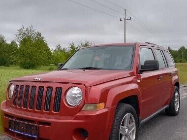 Czerwony Używany 2009 Jeep Patriot SUV | 24 500 zł - Obraz 1/4
